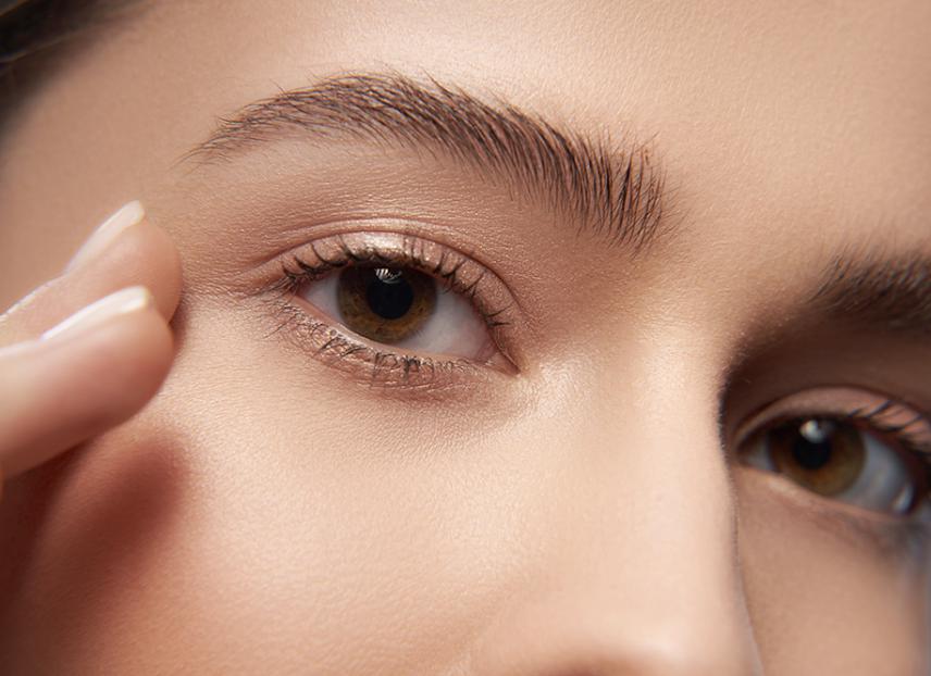 hvordan man dyrker øjenbryn naturligt